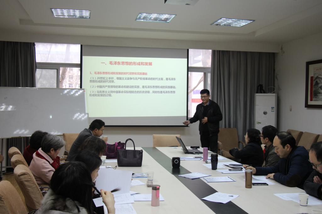 我院举行2017年选聘新教师面试考核会 我院举行2017年选聘新教师面试考核会