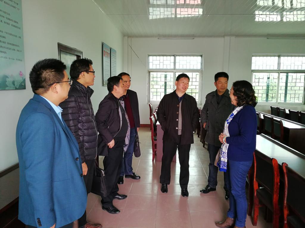 我院专家组赴英山参加示范点建设现场观摩筹备会 我院专家组赴英山参加示范点建设现场观摩筹备会
