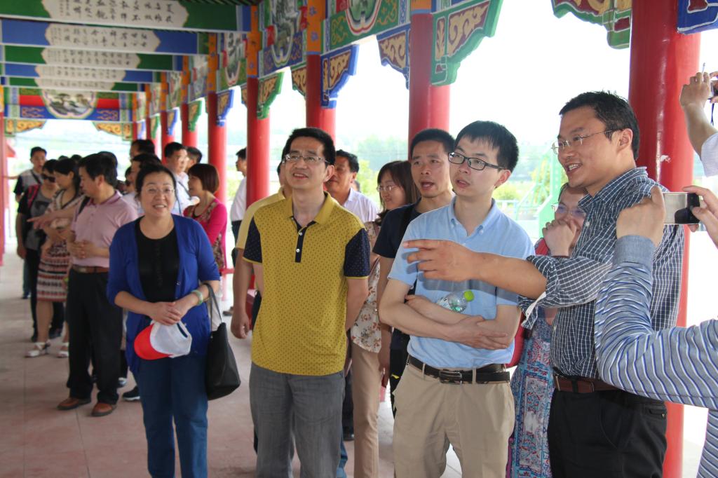 教师进农户，理论下基层——bbin连环夺宝官网全体党员教师赴英山县乌云山村学习调研