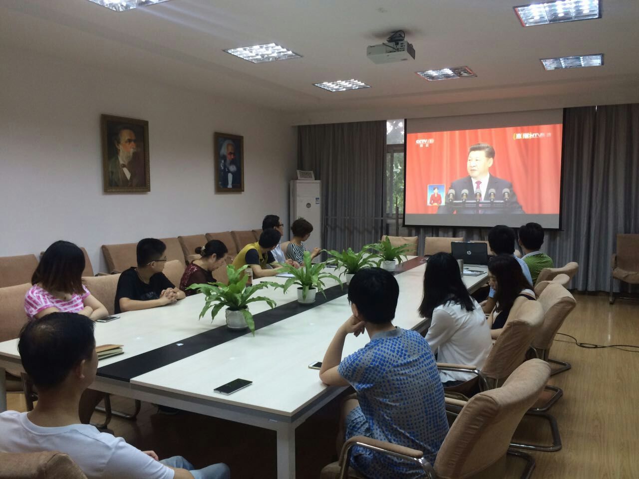 【两学一做】bbin连环夺宝官网组织观看建党95周年庆祝大会