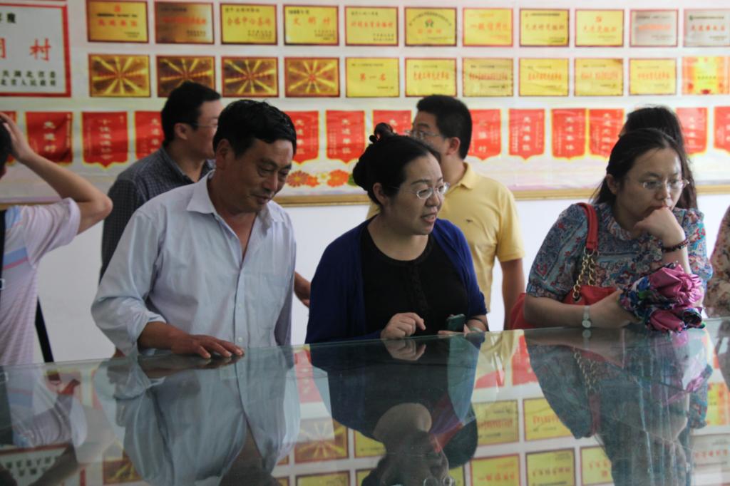 教师进农户，理论下基层——bbin连环夺宝官网全体党员教师赴英山县乌云山村学习调研